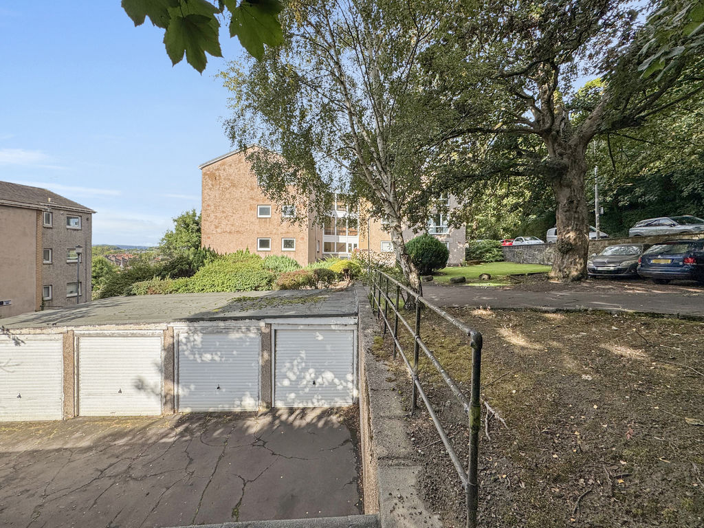 Camphill Avenue Langside